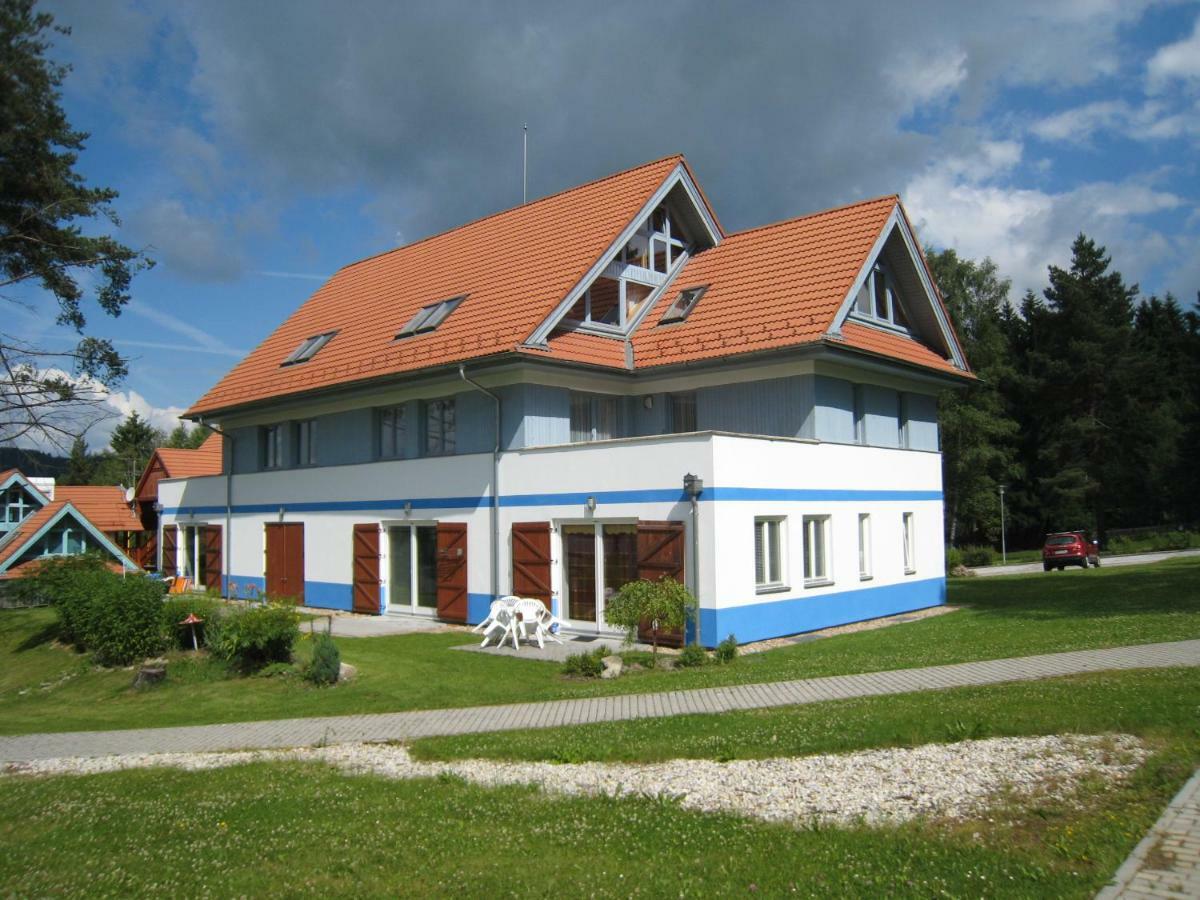 Ferienwohnung Apartman Riviera Lipno nad Vltavou Exterior foto