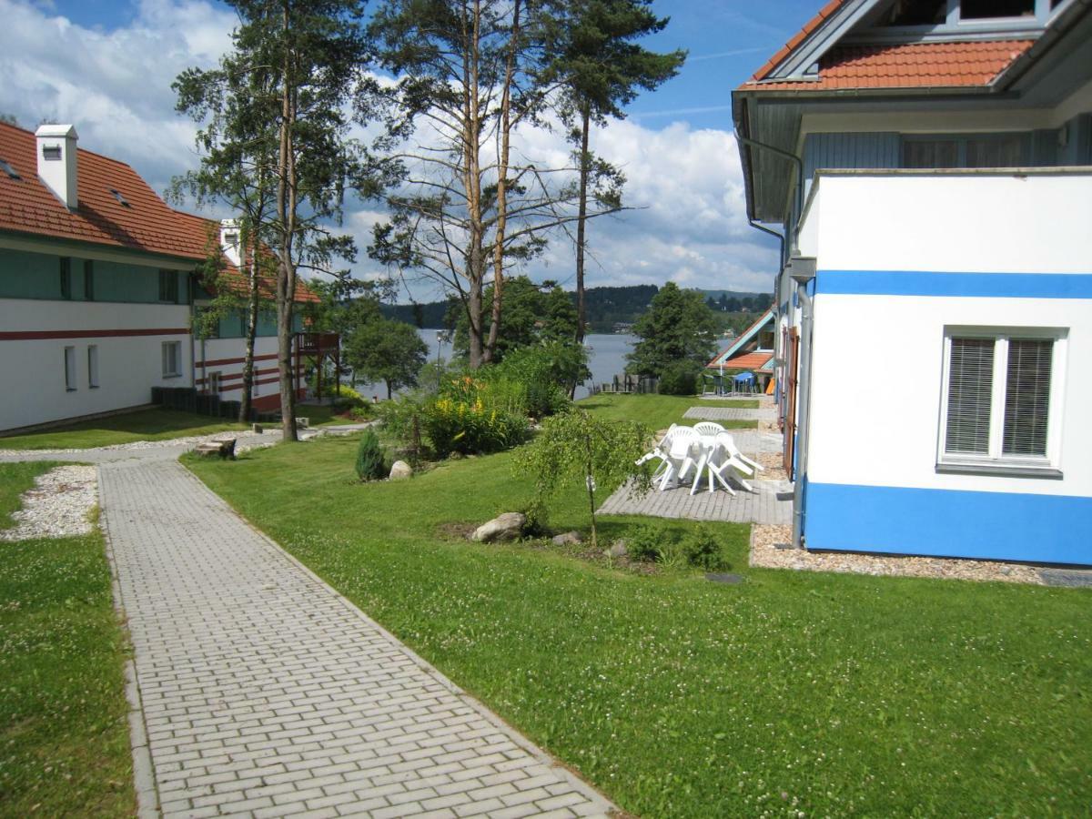 Ferienwohnung Apartman Riviera Lipno nad Vltavou Exterior foto