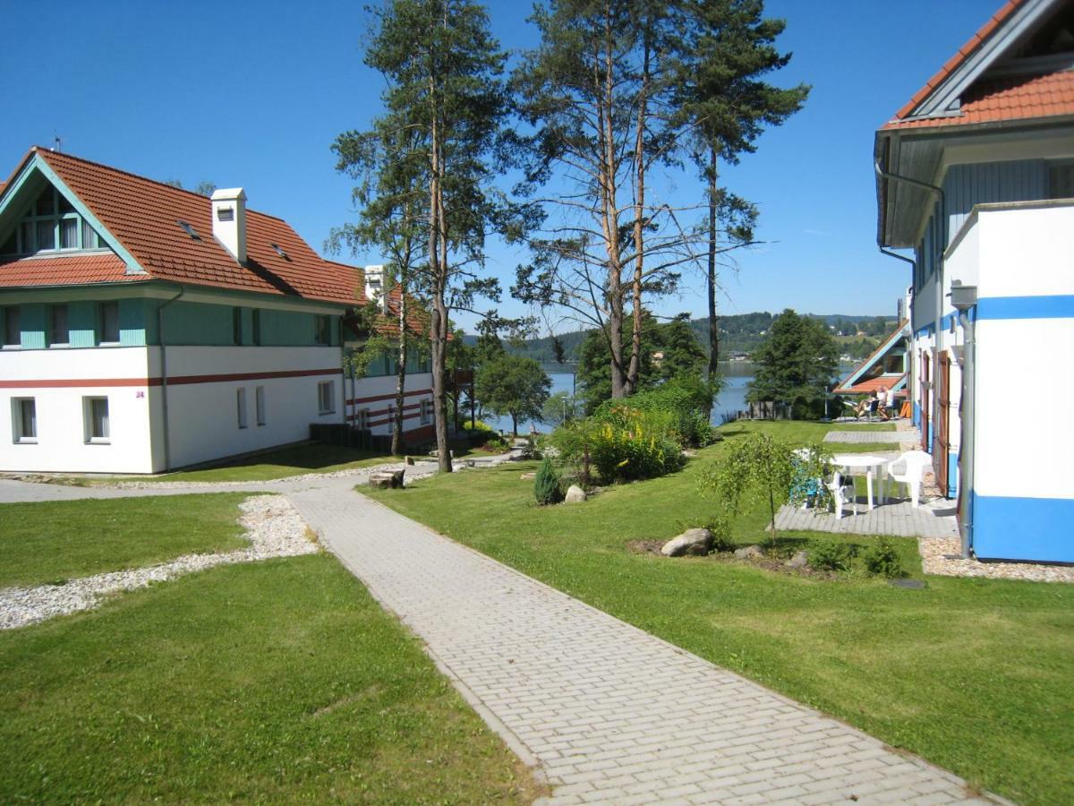 Ferienwohnung Apartman Riviera Lipno nad Vltavou Exterior foto