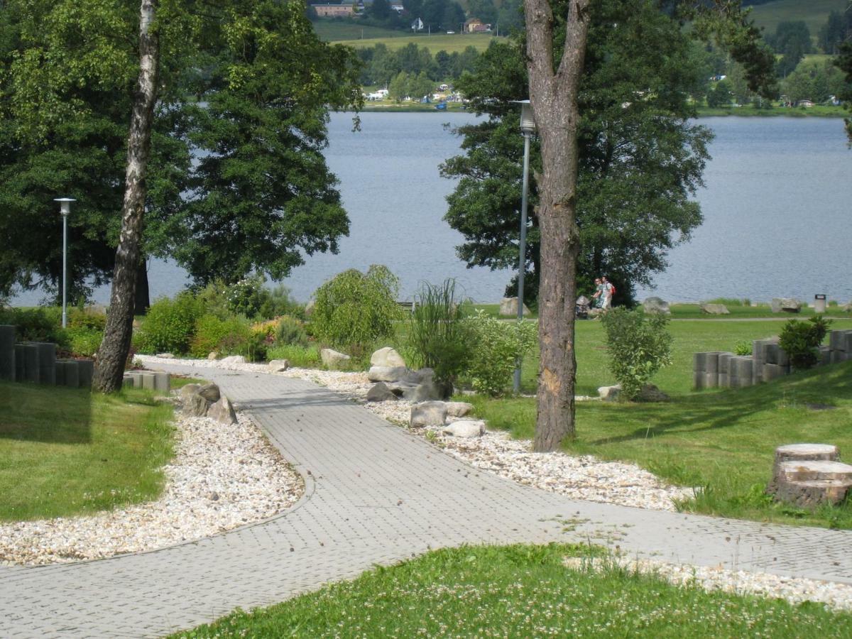 Ferienwohnung Apartman Riviera Lipno nad Vltavou Exterior foto