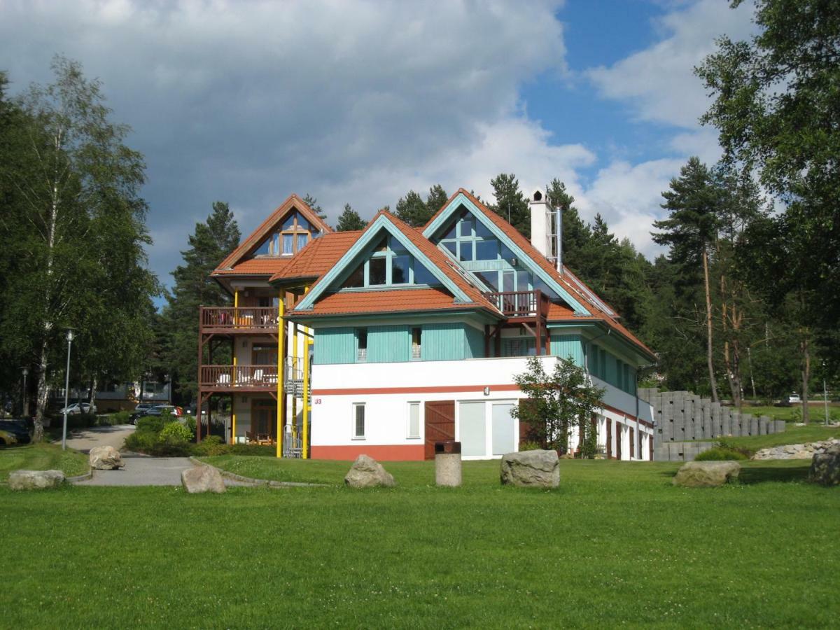 Ferienwohnung Apartman Riviera Lipno nad Vltavou Exterior foto