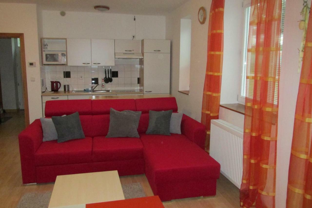 Ferienwohnung Apartman Riviera Lipno nad Vltavou Exterior foto